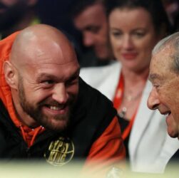 Новини спорту - "Достатньо": Промоутер Ф'юрі порадив йому більше не повертатися в ринг
