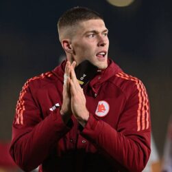 Новини спорту - Довбик став найкращим гравцем матчу проти Лечче