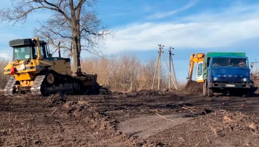 Новини України - На Чернігівщині зрівняли з землею кладовище жертв Голодомору