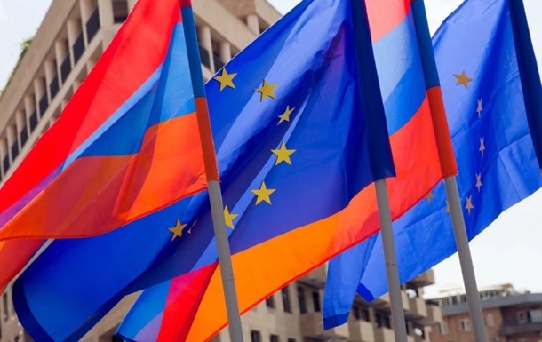 Новини світу - Парламент Вірменії затвердив закон про початок процесу вступу до ЄС