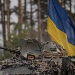 Новини України - Відомо, скільки українців готові боротися з РФ без підтримки США