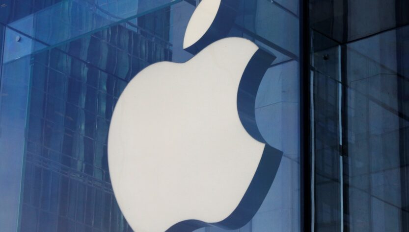 Новини бізнесу - Apple перевезла 600 тонн iPhone з Індії до США через мита Трампа - ЗМІ