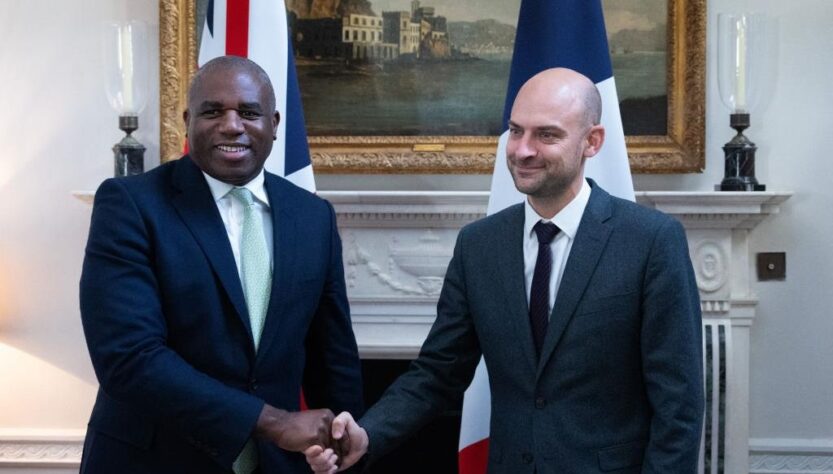 Новини світу - Британія і Франція зробили заяву щодо дій Путіна