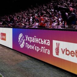 Новини спорту - Динамівці і "гірники" поступилися титулами УПЛ представникам Зорі і Ворскли