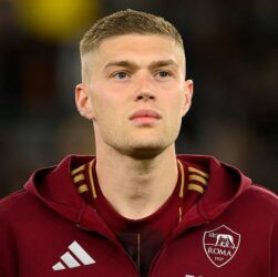 Новини спорту - Довбика визнано кращим у Серії А в березні