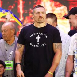 Новини спорту - Дюбуа штовхнув Усика під час зйомок рекламних матеріалів бою
