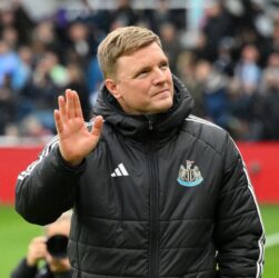 Новини спорту - Едді Гау знову очолив клуб після госпіталізації