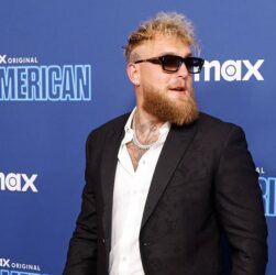 Новини спорту - Ексцентричний блогер домовився про бій із непереможеним Джервонтою