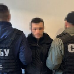 Новини України - Готували теракти: СБУ одночасно затримала дев'ятьох агентів ФСБ