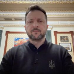 [жестова мова] Мир приходить у тиші. Звернення Володимира Зеленського 21.04.2025