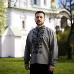 [жестова мова] Привітання Президента України Володимира Зеленського з Великоднем