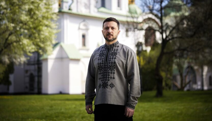 [жестова мова] Привітання Президента України Володимира Зеленського з Великоднем
