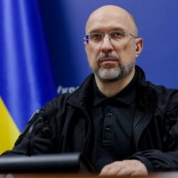 Новини України - Кабмін прибрав сотні застарілих дозволів і погоджень - Шмигаль