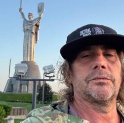 Новини культури - Кліпмейкер Nirvana Семюел Баєр знімає фільм про Україну