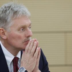 Новини світу - Кремль озвучив очікування від переговорів в Парижі