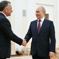 Новини світу - Кремль розповів про переговори Путіна і Віткоффа