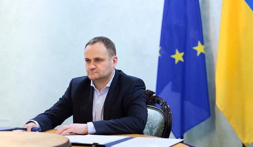 Новини політики - Кулеба прокоментував продовження "транспортного безвіза" з ЄС