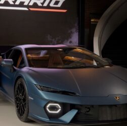 Без категорії - Lamborghini презентувала новий гібридний суперкар