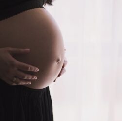 Новини світу - Материнська смертність у світі знизилася на 40% - ООН