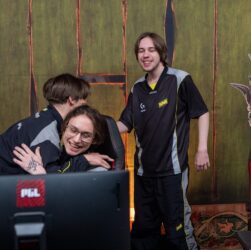 Новини України - "Молодіжка" NAVI з Dota 2 вибила зі змагань одну з найкращих команд в світі