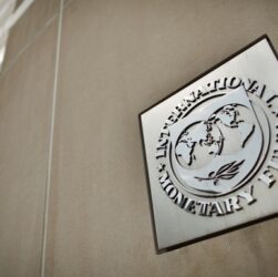 Новини світу - МВФ погіршив прогноз зростання світового ВВП до 2,8%