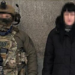 Новини України - На Донеччині затримано експосадовицю суду, яка працювала на російське ГРУ