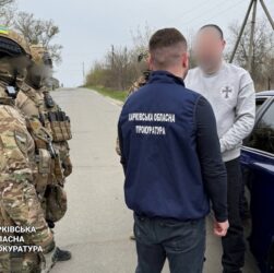 Новини України - На Харківщині затримали чоловіка, який за гроші допомагав ухилянтам