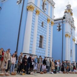 Новини України - На Великдень без церкви? Загроза ворожого обстрілу