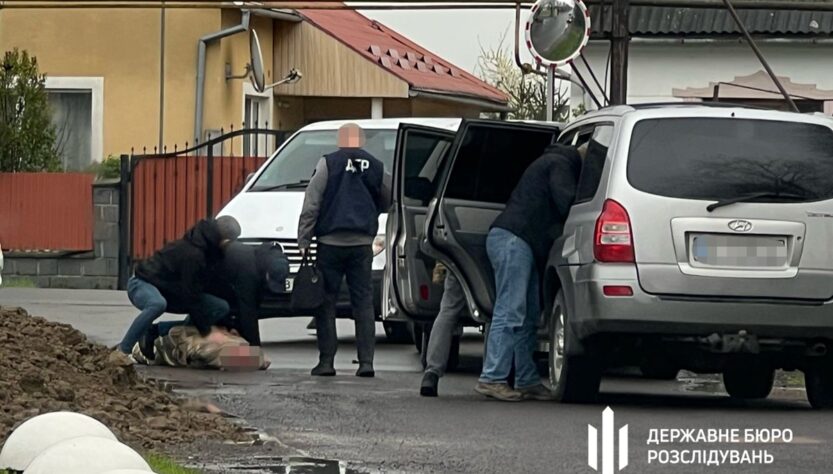Новини України - На Закарпатті викрили схему поборів у військовій частині