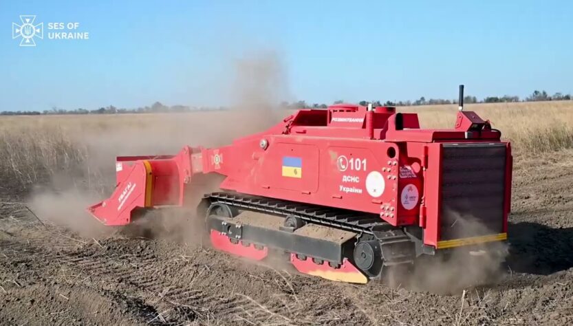Республіка Корея передала ДСНС України чергову партію інженерної техніки