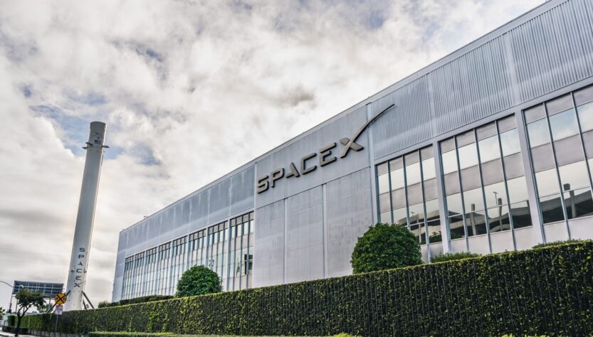 Новини бізнесу - SpaceX стала головним партнером Пентагону