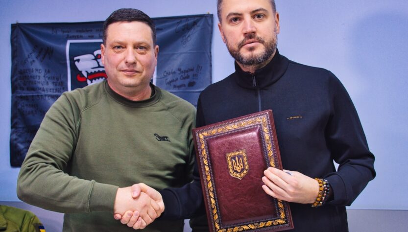 Новини України - Спілка підприємців теле- та кіноіндустрії підписала меморандум про співпрацю з 1020 зенітним ракетно-артилерійським полком