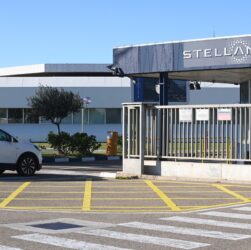 Новини бізнесу - Stellantis відкликала майже 50 тис. автомобілів в США