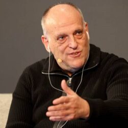 Новини спорту - Тебас жорстко засудив Переса за ідею пропустити фінал Кубка Іспанії