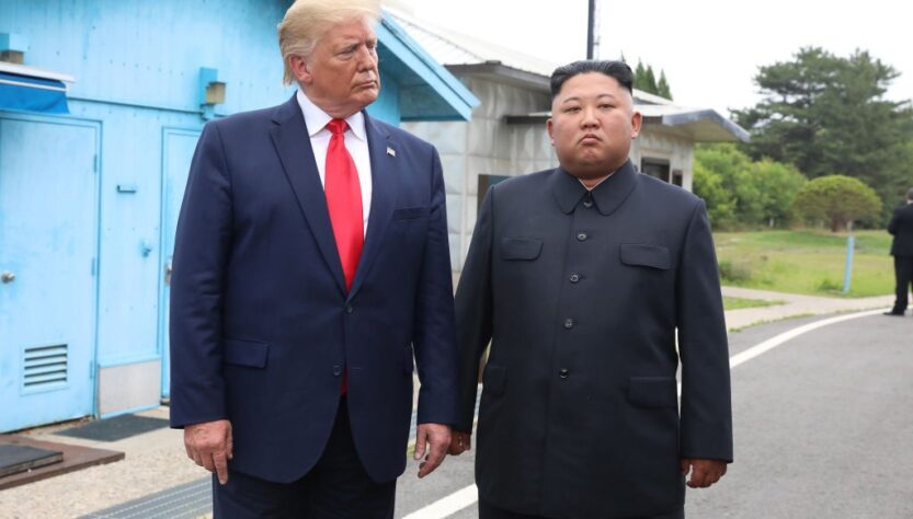 Новини світу - Трамп готується відновити переговори з КНДР - ЗМІ
