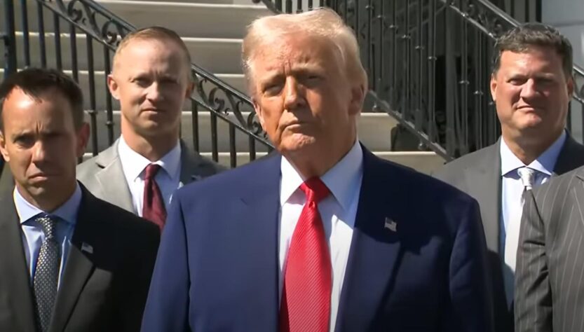 Новини світу - Трамп пояснив, чому відклав запровадження тарифів