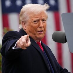 Новини світу - Трамп припустив, що він буде на боці України