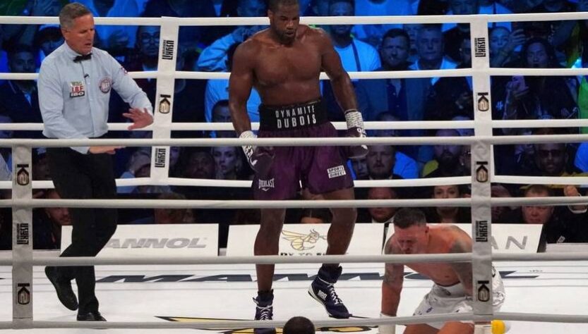 Новини спорту - Тренер Дюбуа поскаржився на несправедливий результат бою з Усиком