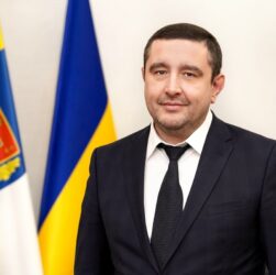 Новини України - У банківській комірці голови Одеської облради знайшли понад $200 тисяч