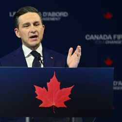 Новини світу - У Канаді лідер консерваторів програв вибори у власному окрузі