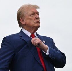 Новини світу - У Кремлі повідомили, чи приїде Трамп до Москви 9 травня