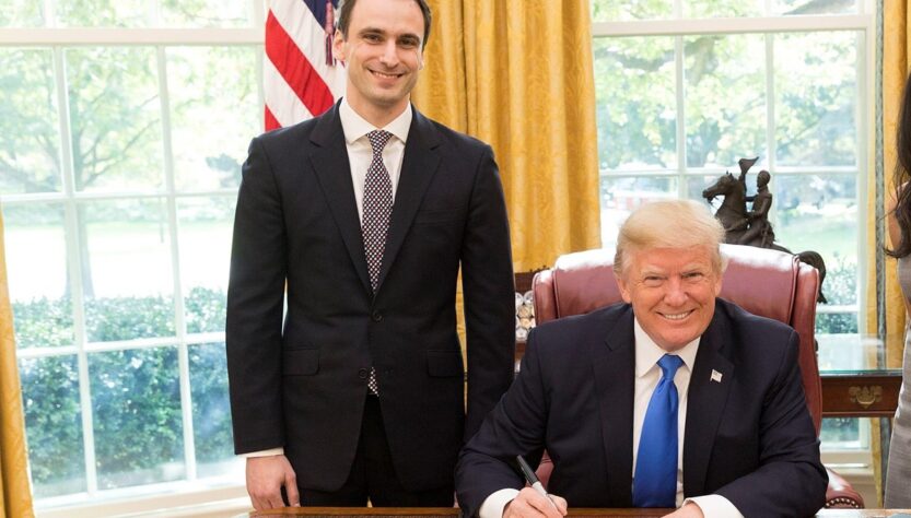 Новини світу - У Трампа заявили, що технології США можуть "маніпулювати простором і часом"