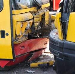 Новини світу - У Варшаві зіткнулися два трамваї: 18 потерпілих