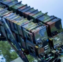 Новини України - Україна готова купити систему Patriot за $1,5 млрд