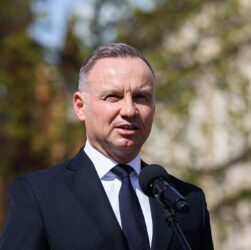 Новини світу - Україна має досягти справедливого миру - Дуда