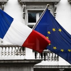 Новини України - Українська делегація прибула у Париж на переговори