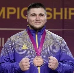 Новини спорту - Українські важкоатлети Гоза та Прилипко отримали нагороди чемпіонату Європи