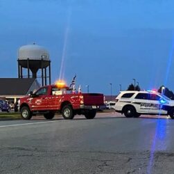 Події - В США водій протаранив будівлю школи: четверо загиблих