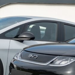 Авто новини - В Україні обвалився попит на китайські авто