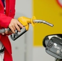 Новини бізнесу - В Україні впали продажі пального